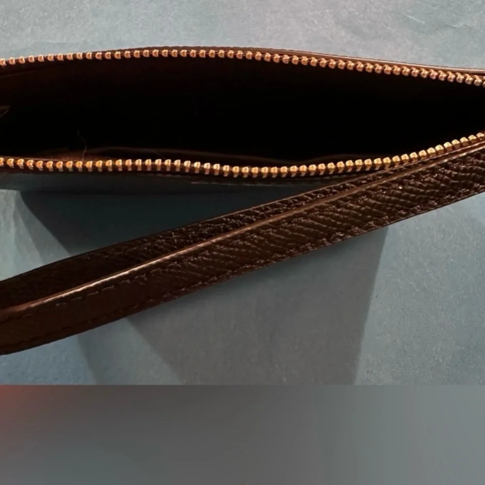 2 pc Coach Black Leather Wristlet & White Leather Wristlet Both Sold together - Picture 4 of 4